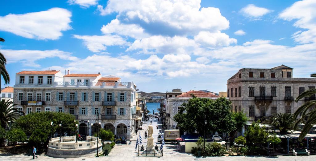 Ermoupoli, Syros City Apartments Eksteriør bilde